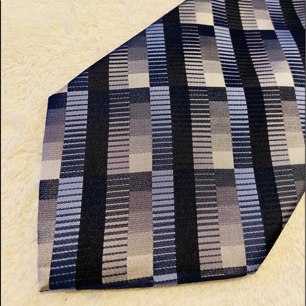 Brand New Trendy Power Tie By NUBIA